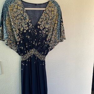 Floral Maxi Dress in Navy and Yellow Size Small